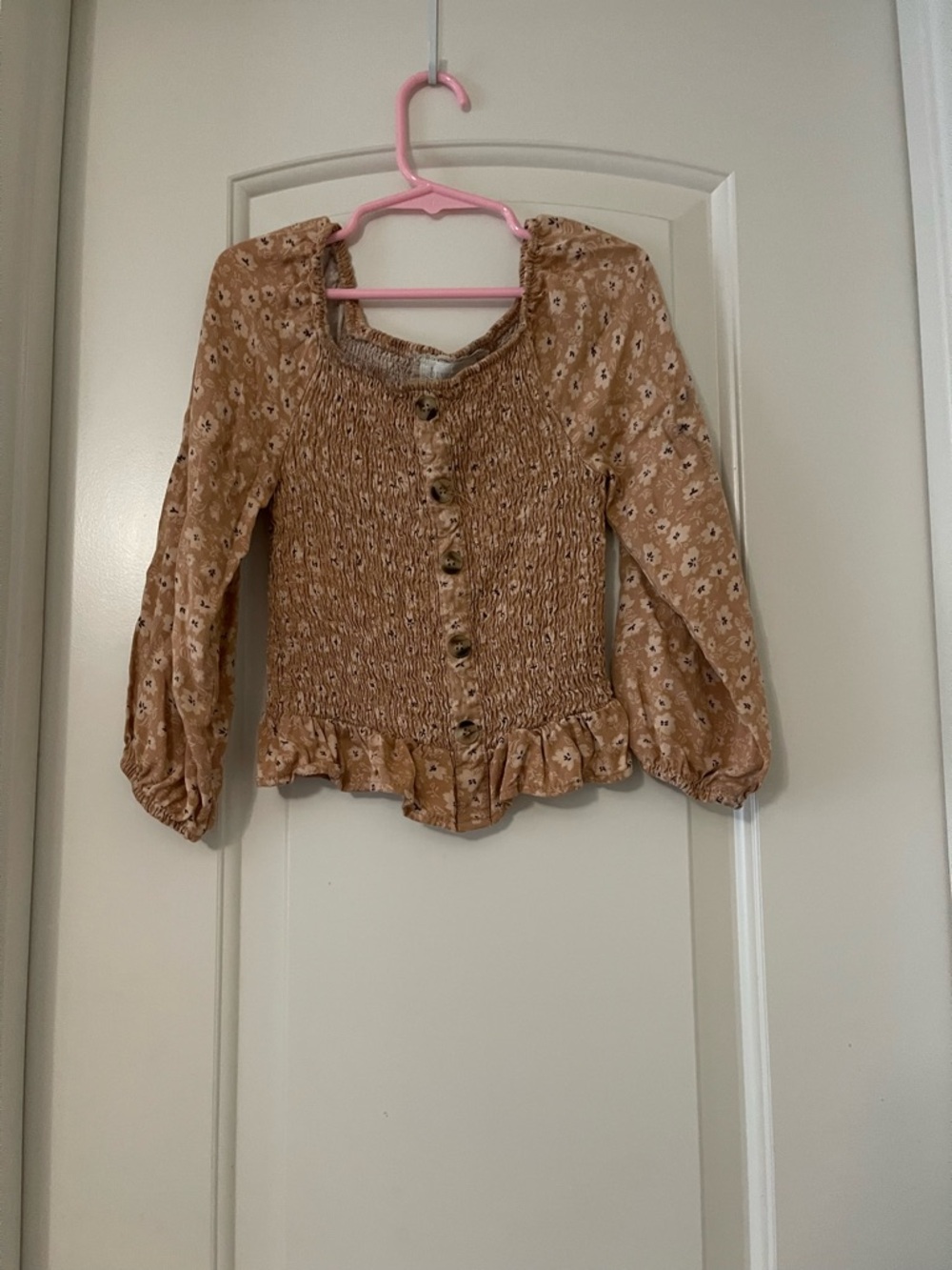 🎀Girls' Rust Floral Smocked Button-Front Top